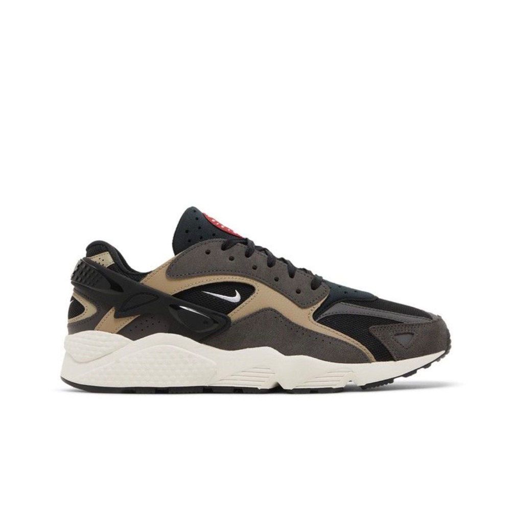 Nike Huarache. Black and brown. Men’s size 10.